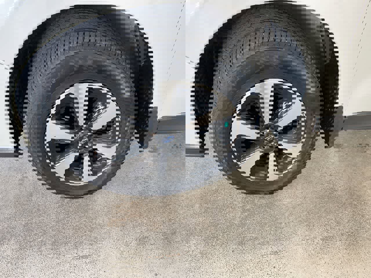 Used 2017 Subaru Forester 2.5i Premium image 10