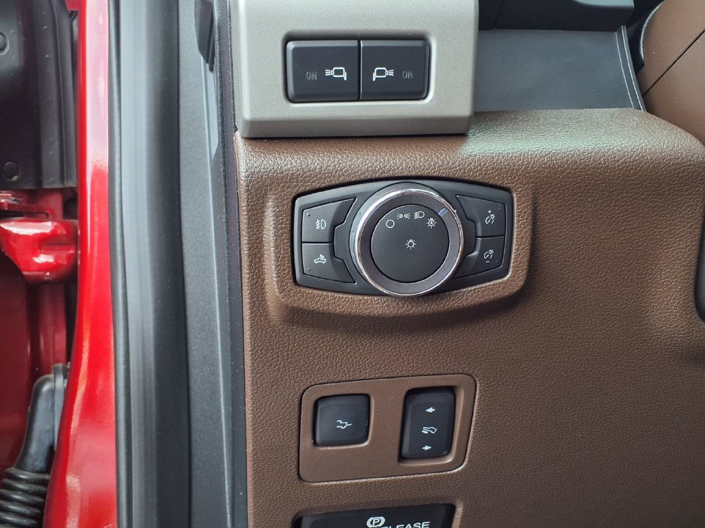 Used 2019 Ford F250 King Ranch w/ Chrome Package AWD/4WD image 30
