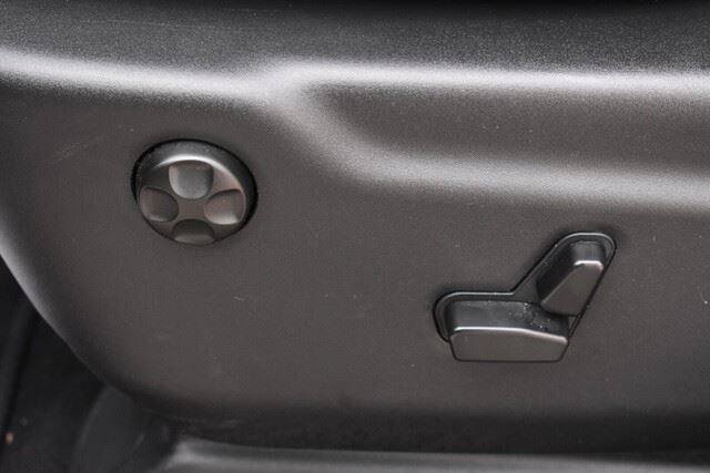 Used 2025 Dodge Durango GT AWD/4WD image 24