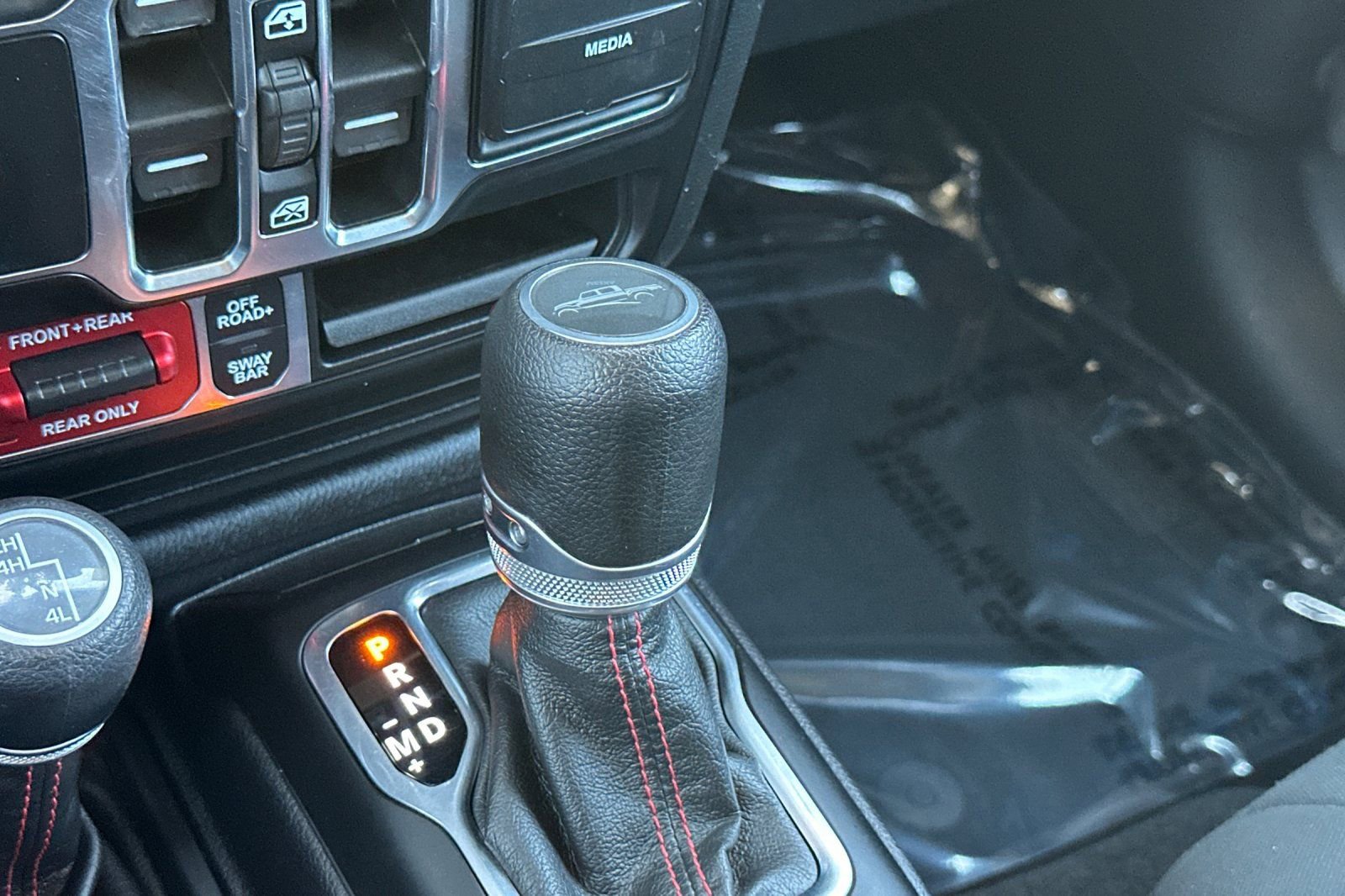 Used 2020 Jeep Gladiator Rubicon w/ Trailer Tow Package image 20