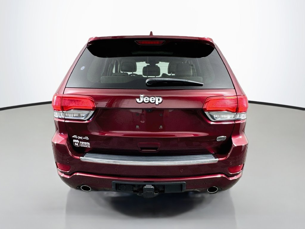 Used 2018 Jeep Grand Cherokee Overland AWD/4WD image 7