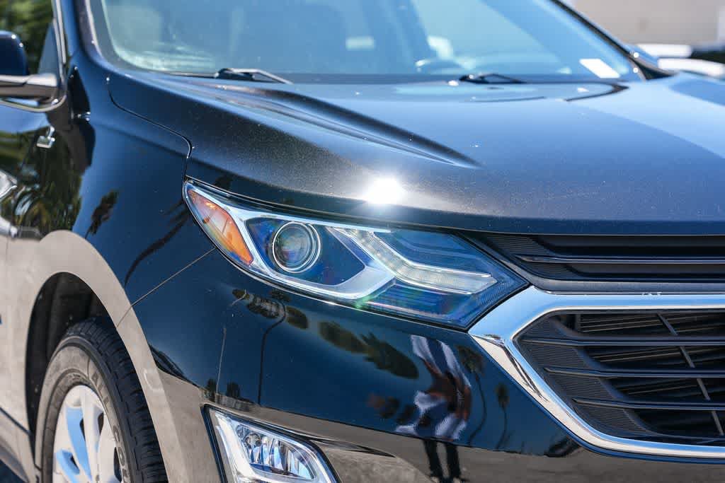 Used 2021 Chevrolet Equinox LT w/ Driver Convenience Package FWD image 4