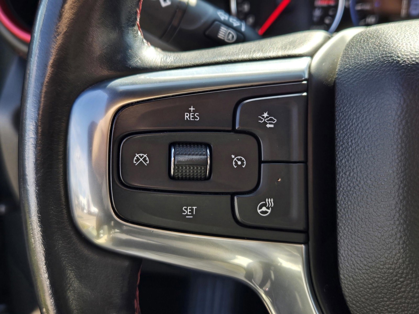 Used 2019 Chevrolet Blazer RS image 17