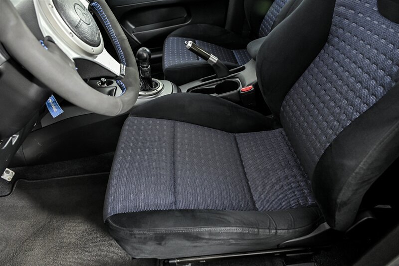 Used 2005 Mitsubishi Lancer Evolution AWD/4WD image 22