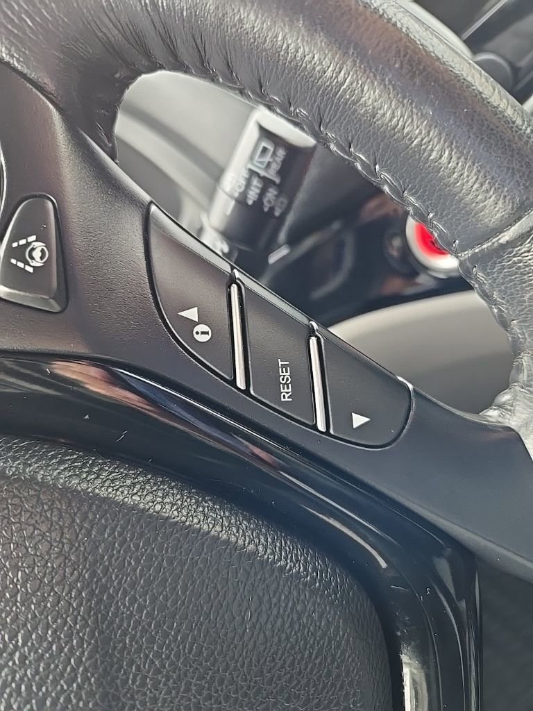 Used 2018 Honda Pilot Touring image 13