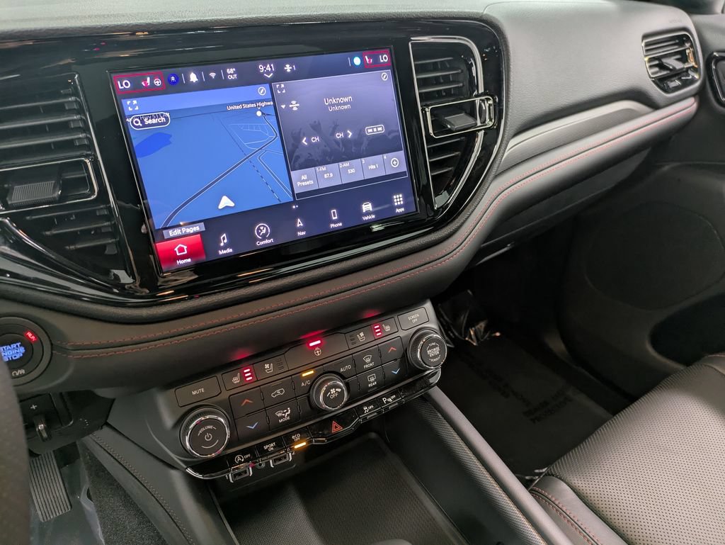 Used 2024 Dodge Durango GT AWD/4WD image 11