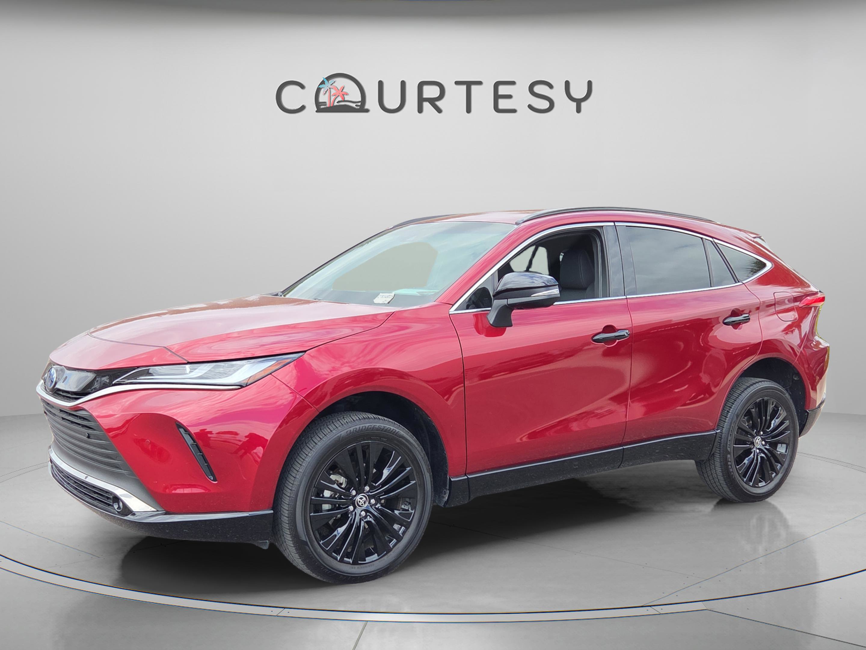 Certified 2024 Toyota Venza Nightshade image 1