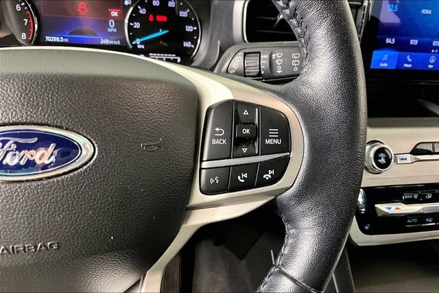 Used 2022 Ford Explorer XLT w/ Equipment Group 202A AWD/4WD image 11