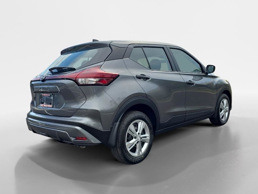New 2025 Nissan Kicks Play S image 5