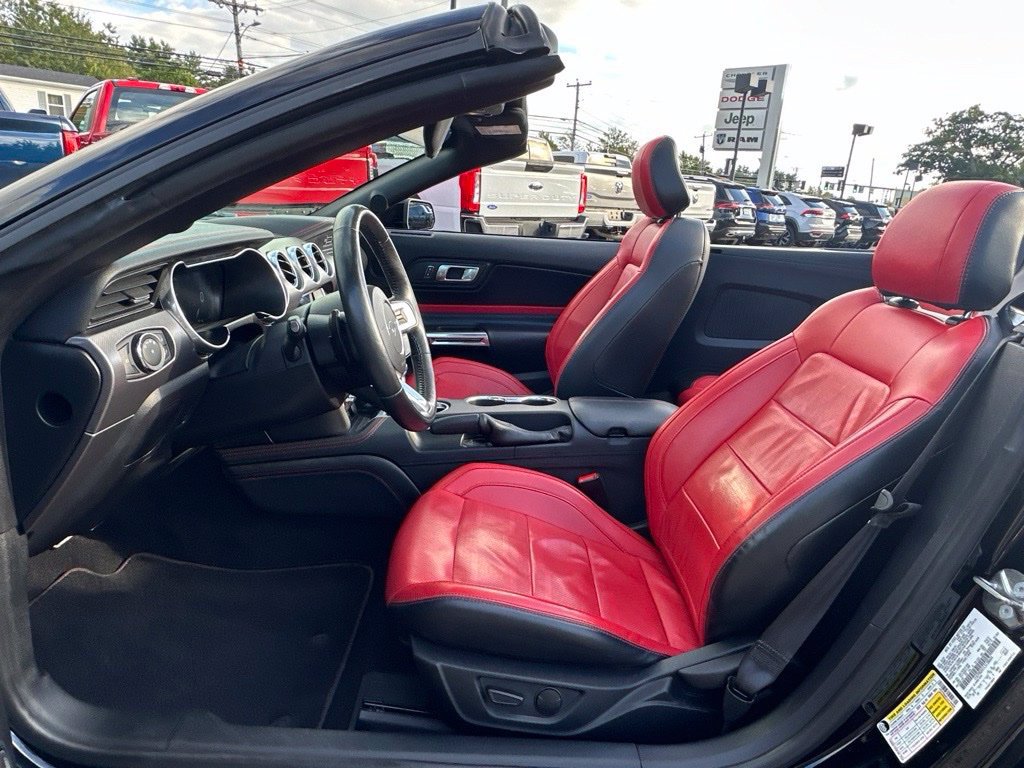 Used 2020 Ford Mustang Premium w/ Equipment Group 201A RWD image 16