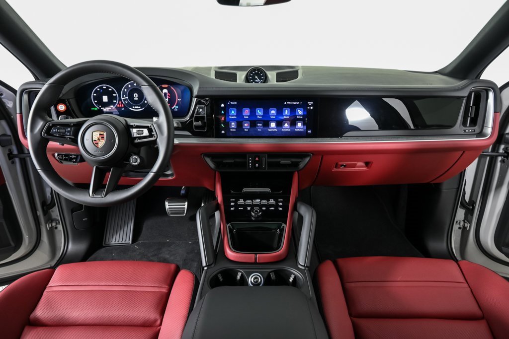 New 2026 Porsche Cayenne S image 19