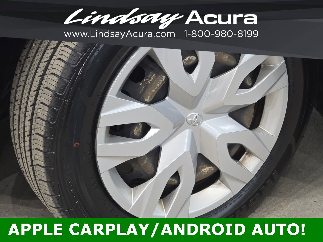 Used 2019 Toyota C-HR LE image 23