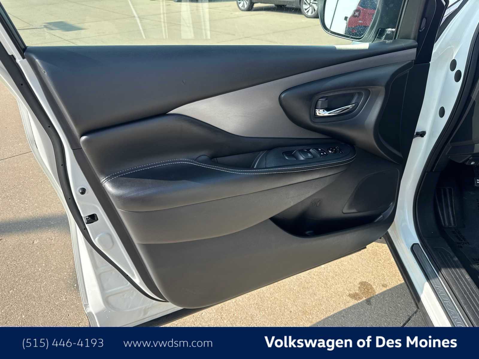 Used 2023 Nissan Murano SV image 22