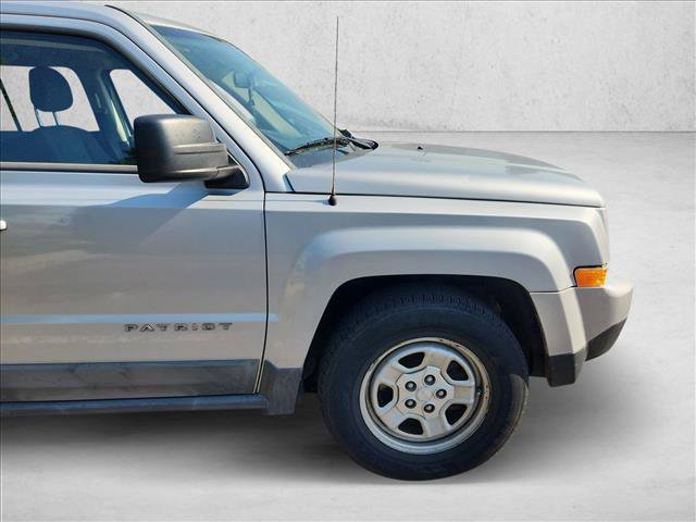 Used 2011 Jeep Patriot Sport w/ PWR Value Group FWD image 5