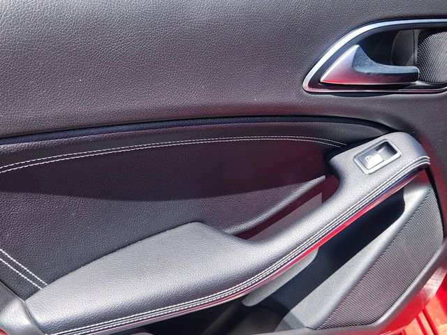 Used 2018 Mercedes-Benz CLA 250 4MATIC image 15