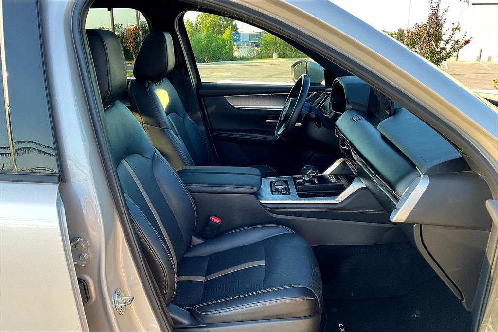 Used 2025 MAZDA CX-90 3.3 Turbo w/ Premium Plus Pkg AWD/4WD image 16