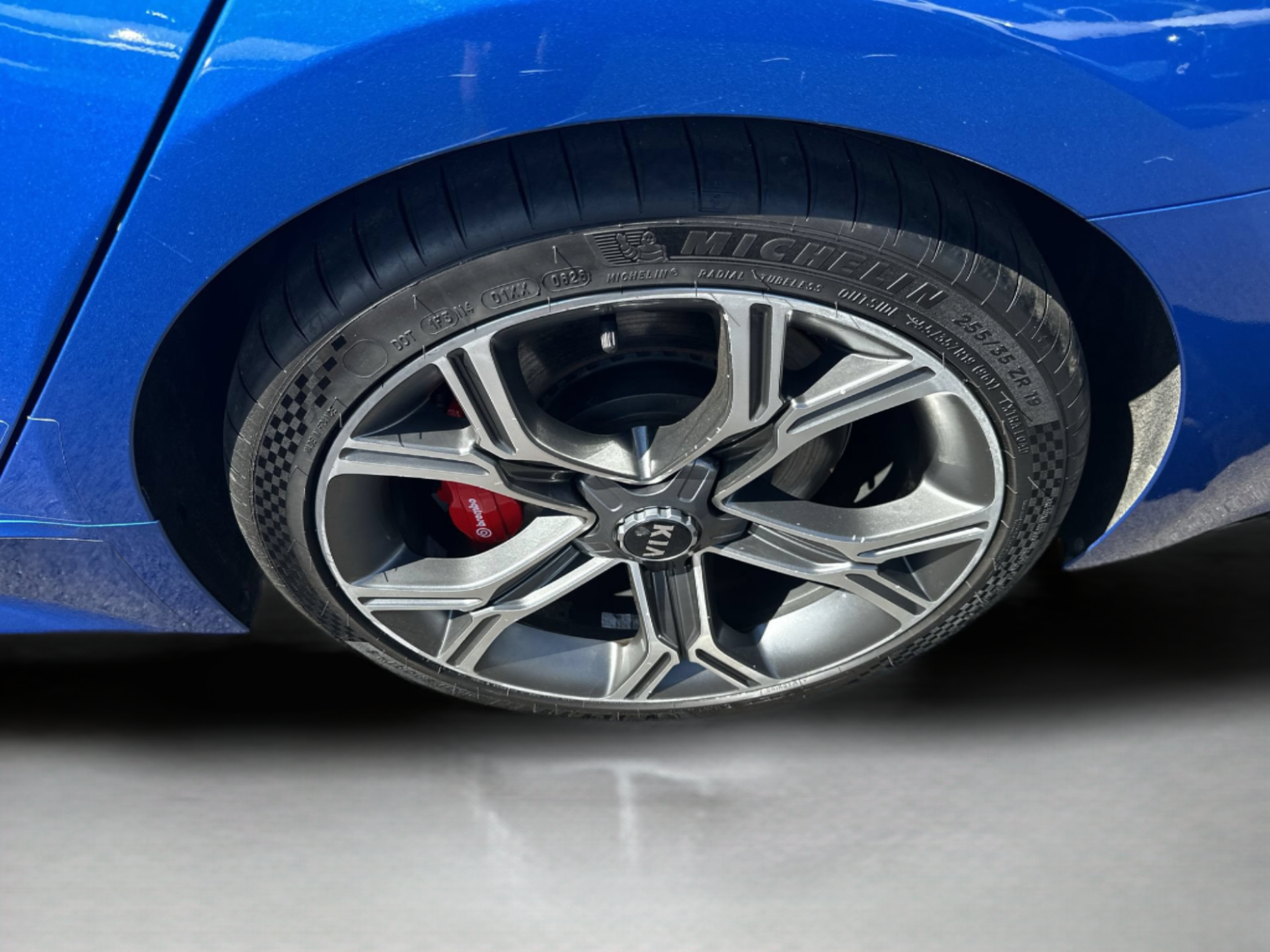 Used 2019 Kia Stinger GT RWD image 29