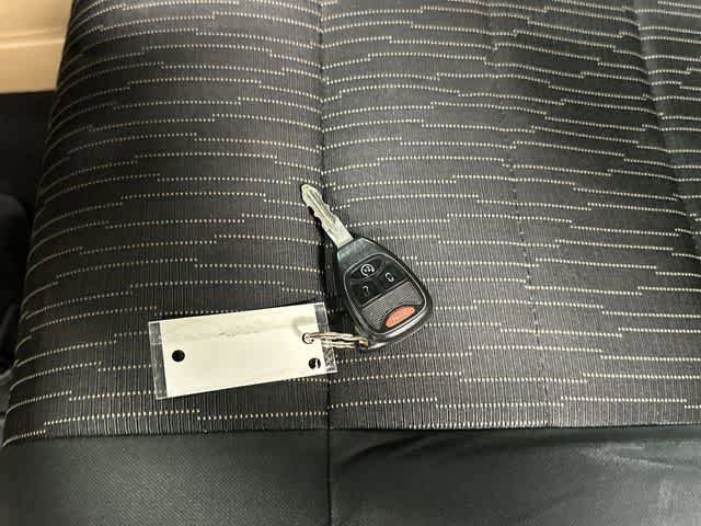Used 2011 Jeep Wrangler Unlimited Rubicon w/ Connectivity Group image 32