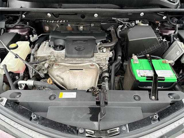 Used 2017 Toyota RAV4 SE image 26
