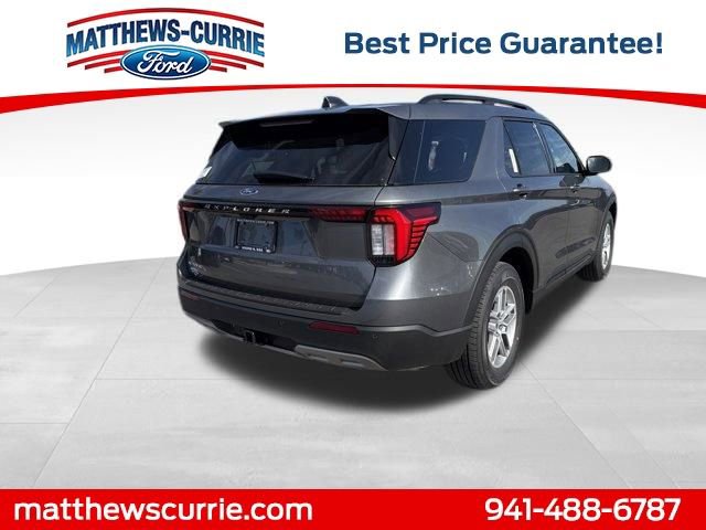 New 2026 Ford Explorer Active RWD image 4