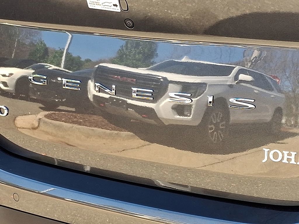 Used 2025 Genesis G70 2.5T w/ Sport Prestige Package image 24