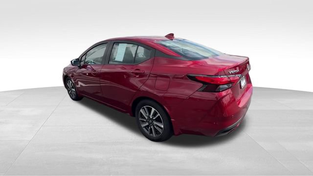 Used 2025 Nissan Versa SV FWD image 4
