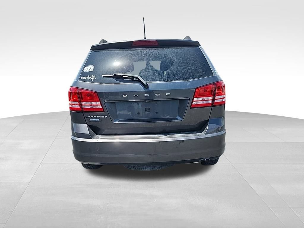 Used 2019 Dodge Journey SE image 9