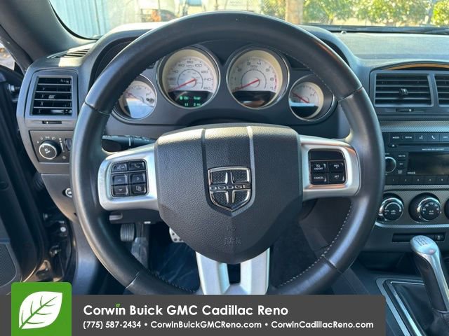 Used 2014 Dodge Challenger R/T image 27