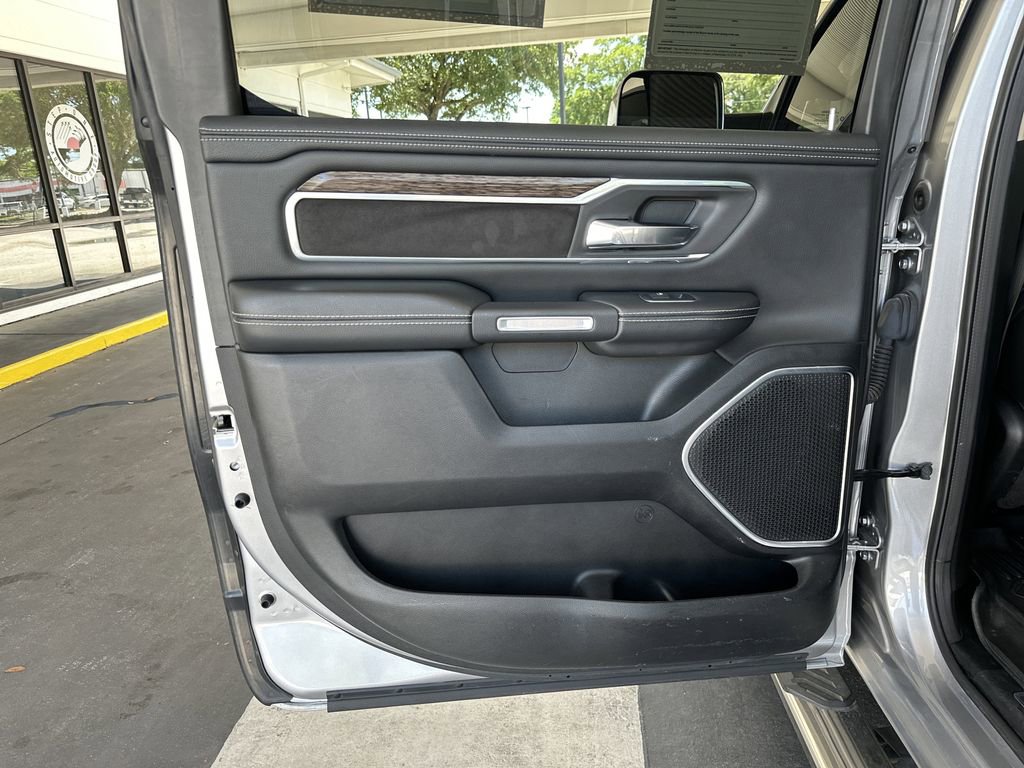 Used 2019 RAM 1500 Laramie w/ Trailer Tow Group RWD image 27