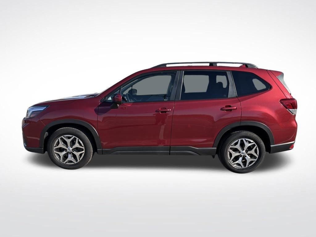 Used 2021 Subaru Forester Premium image 3