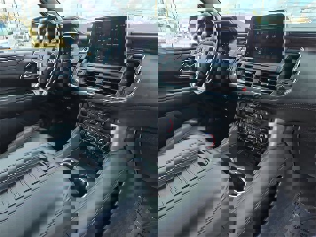 Used 2024 Chevrolet Tahoe LT image 17