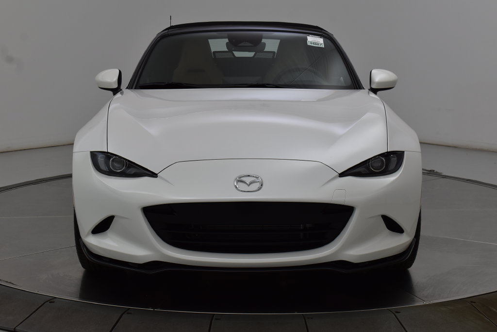 Used 2025 MAZDA MX-5 Miata Grand Touring w/ Appearance Package RWD image 13