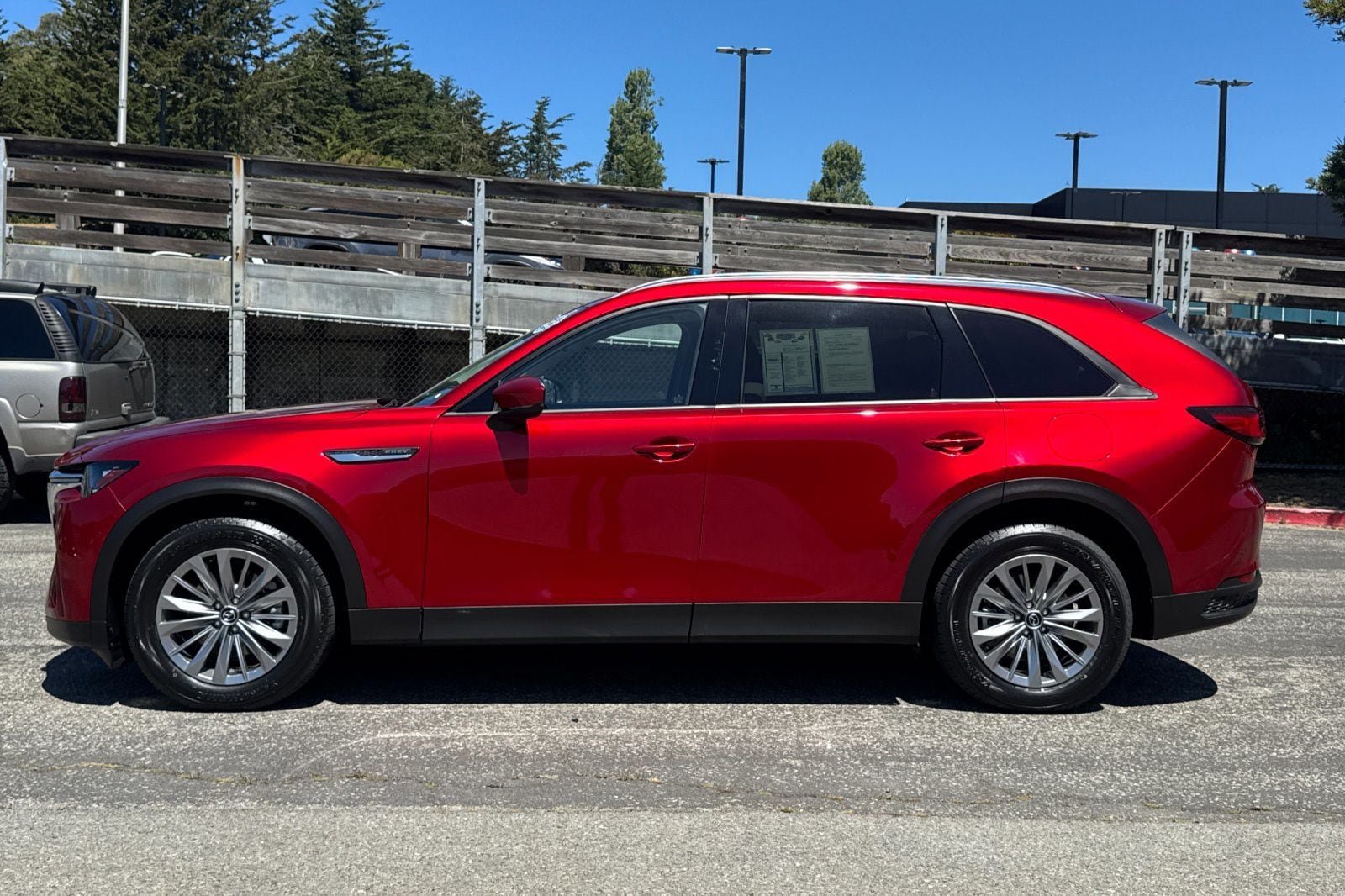 Used 2024 MAZDA CX-90 Plug-In Hybrid w/ Preferred AWD/4WD image 8