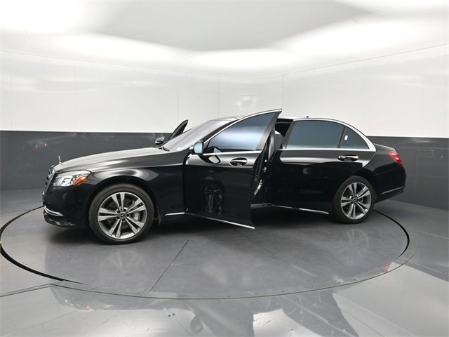 Used 2019 Mercedes-Benz S 450 4MATIC Sedan w/ Premium Package image 38