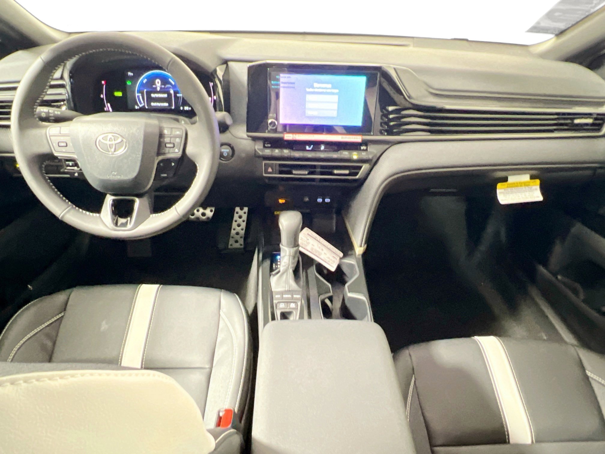 New 2026 Toyota Camry SE image 30