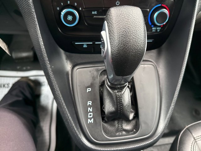 Used 2022 Ford Transit Connect XL image 18