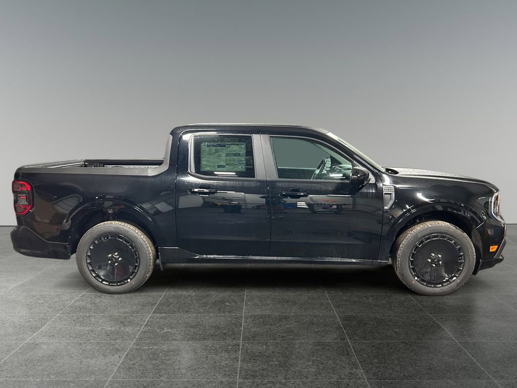 New 2025 Ford Maverick Lobo image 8