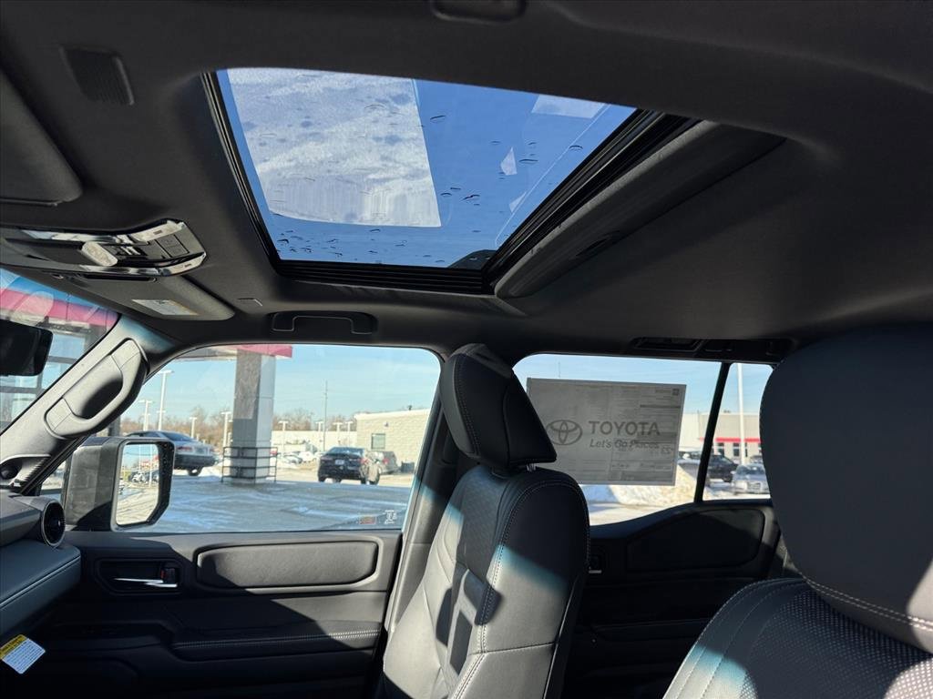 New 2026 Toyota Land Cruiser image 7