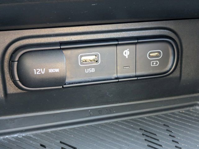 Used 2023 Kia Sportage EX image 20