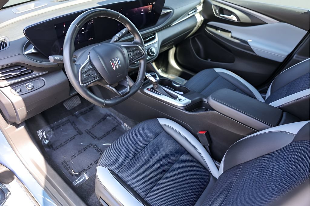 Used 2024 Buick Envista Preferred w/ Convenience I Package FWD image 36