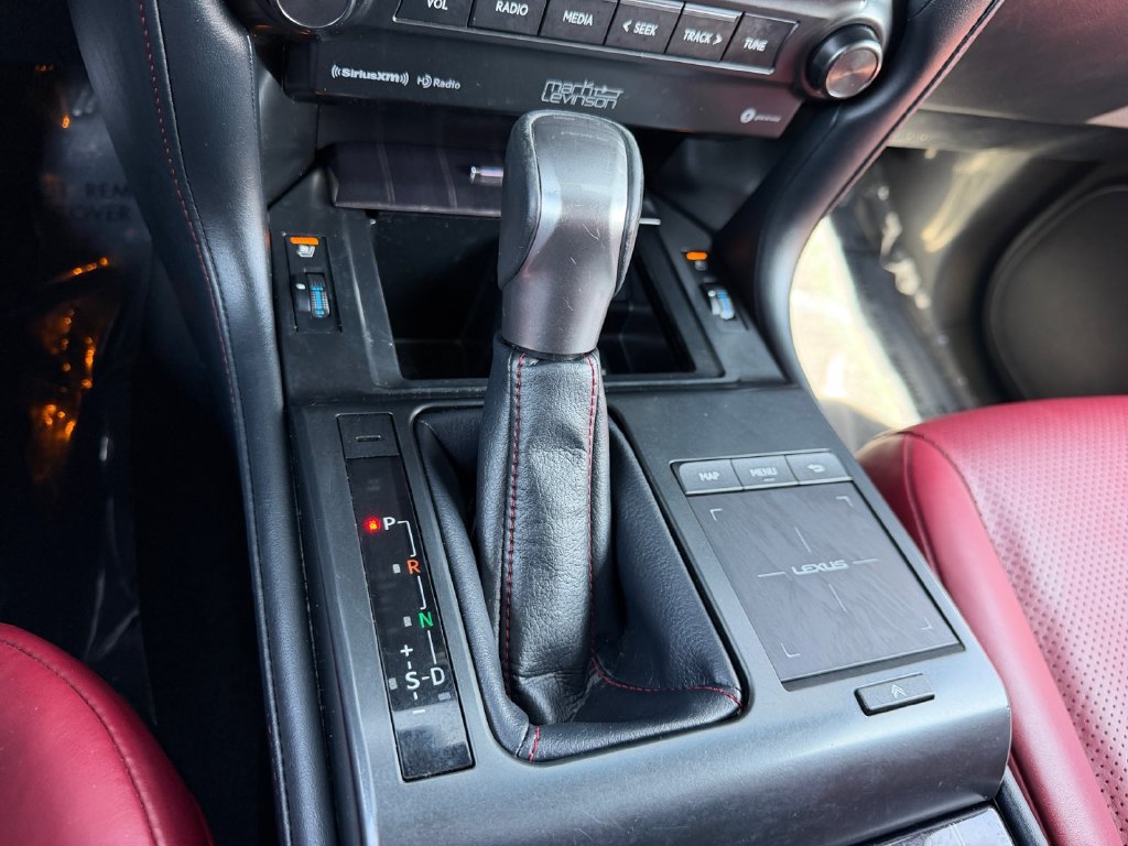Used 2023 Lexus GX 460 Luxury w/ Sport Design Package AWD/4WD image 25