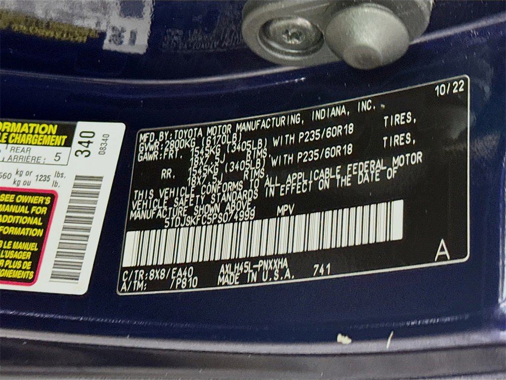 Certified 2023 Toyota Sienna XLE image 41