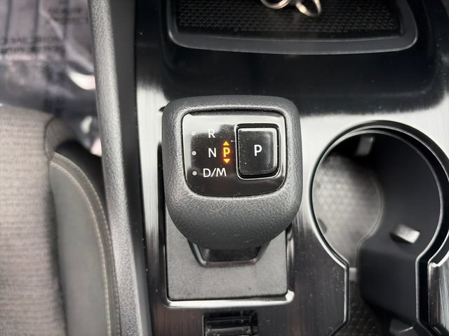 Used 2022 Nissan Rogue S AWD/4WD image 34