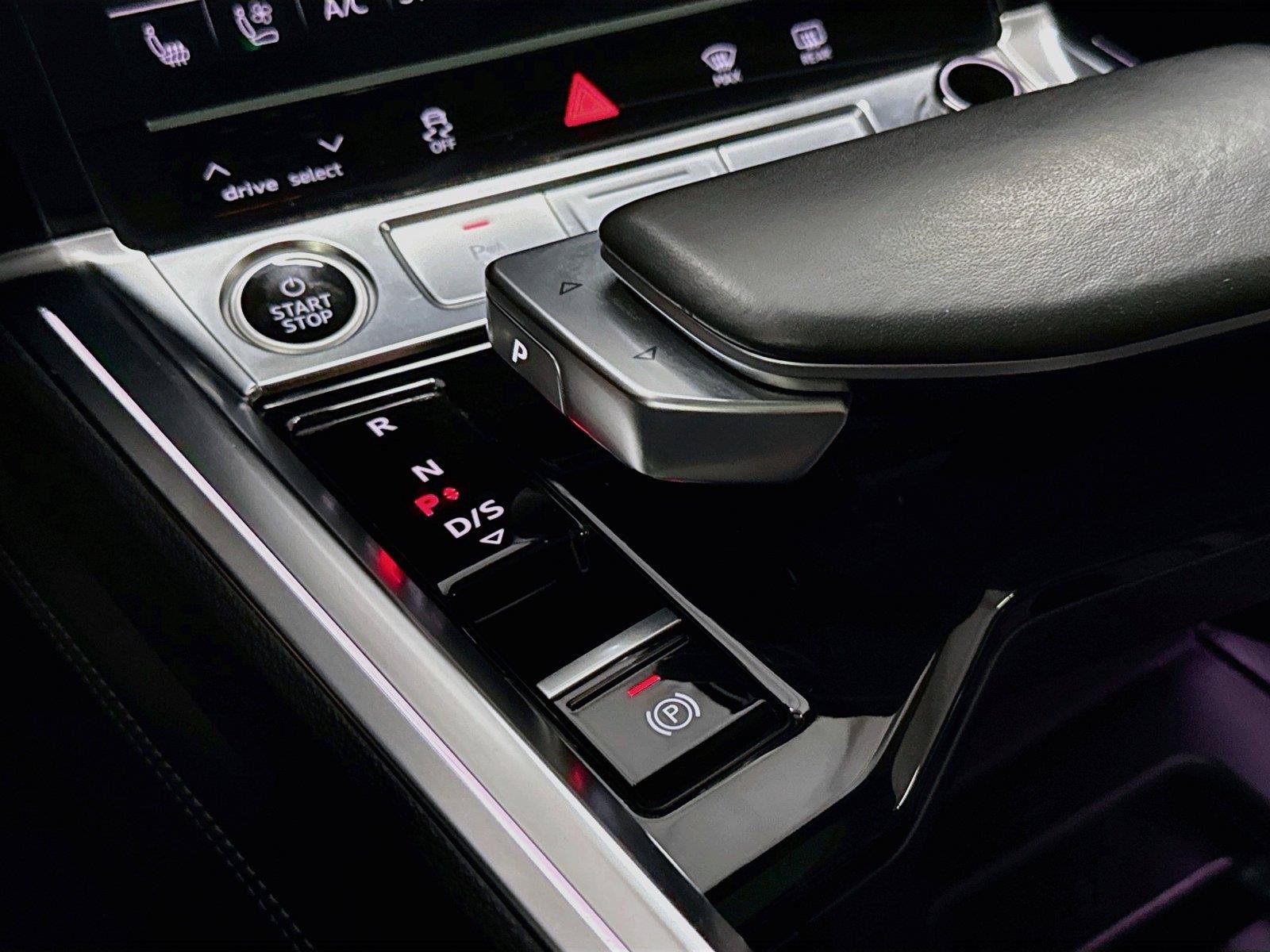 Certified 2024 Audi Q8 e-tron Prestige w/ Prestige Package AWD/4WD image 17