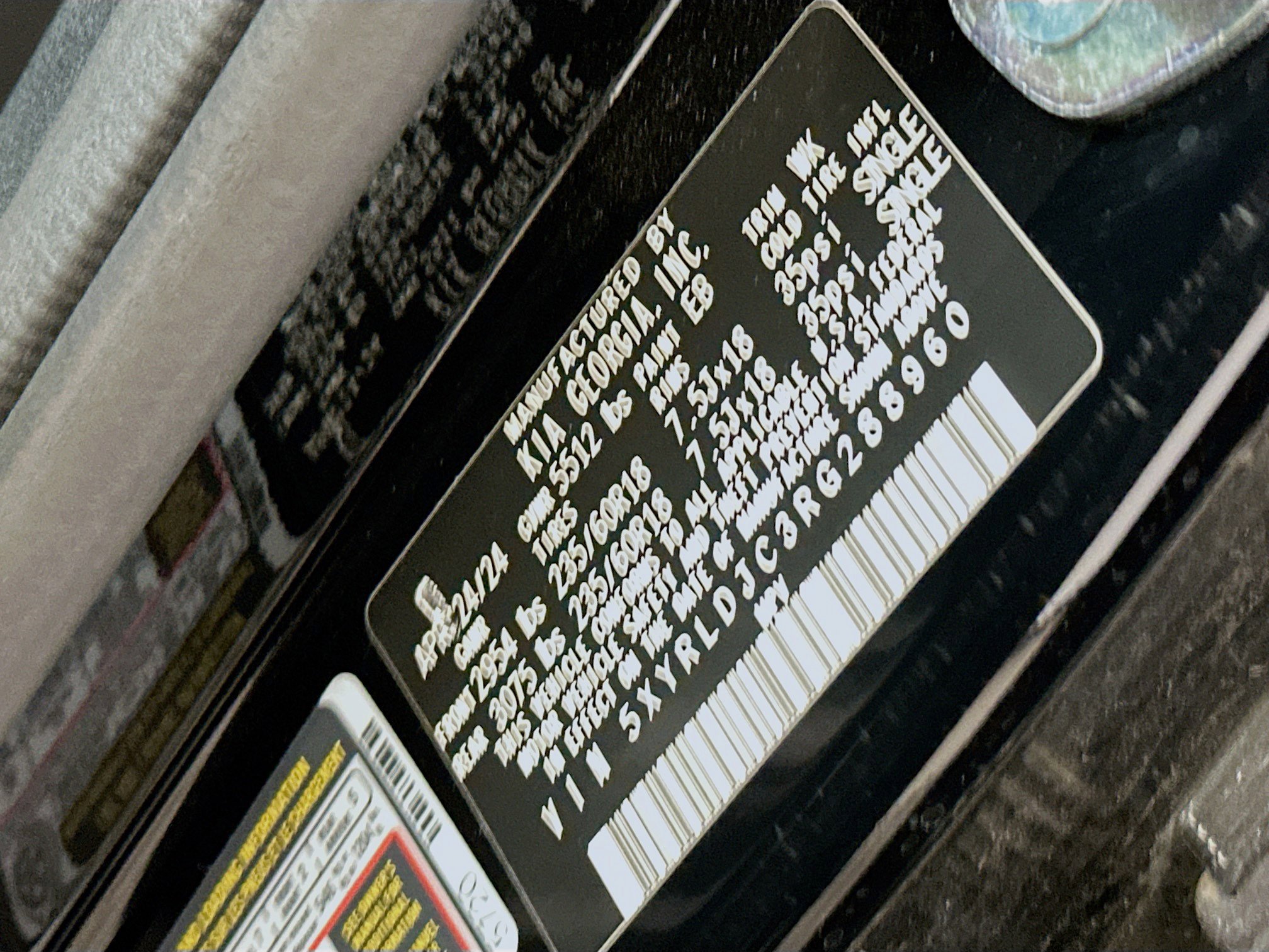 Used 2024 Kia Sorento S image 12