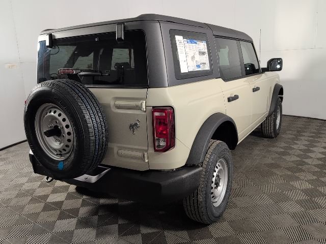 New 2025 Ford Bronco 4-Door image 7