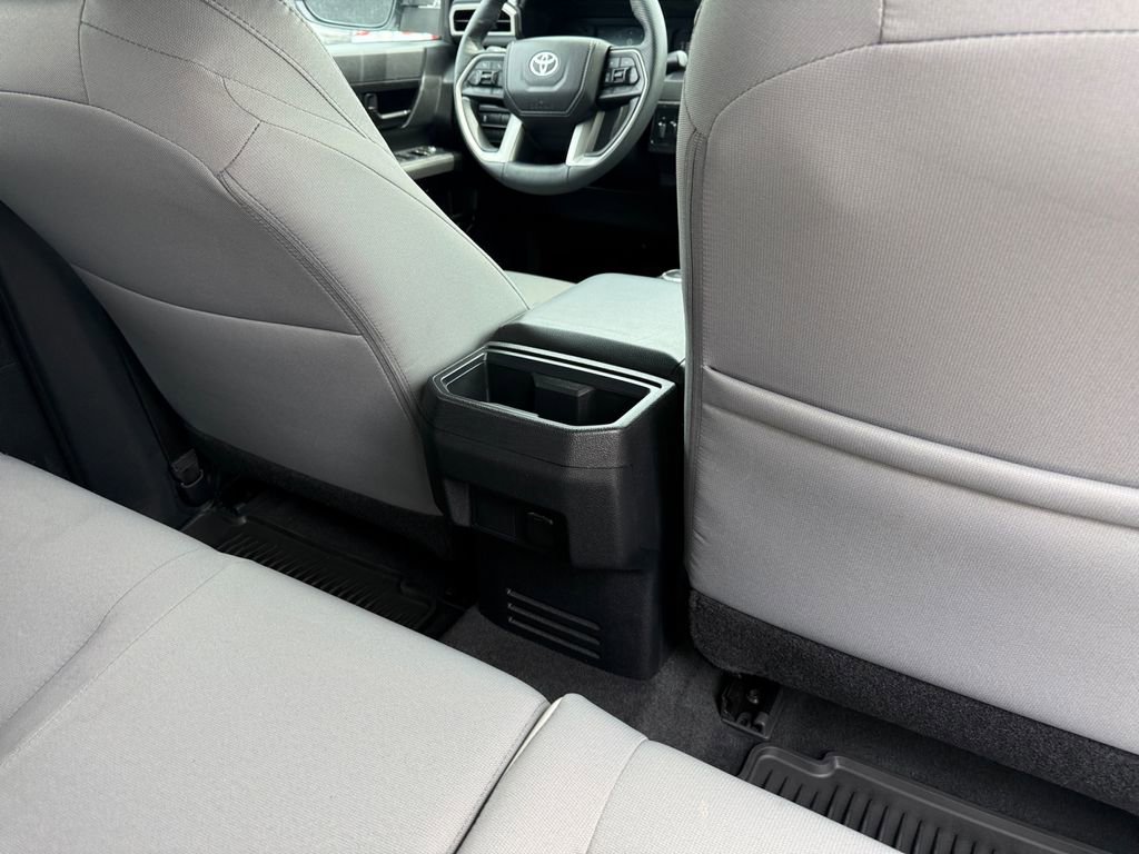 Used 2025 Toyota Tacoma SR5 AWD/4WD image 22