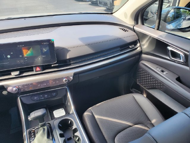 New 2027 Kia Carnival SX FWD image 14