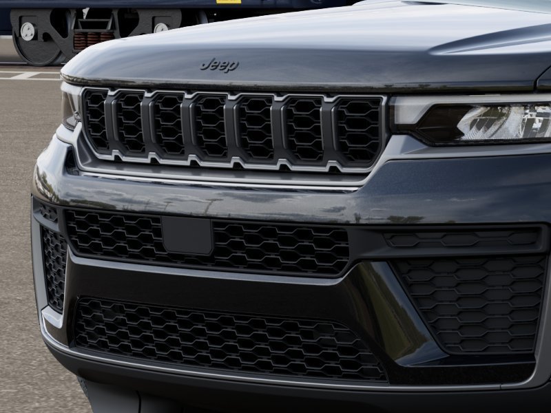 New 2026 Jeep Grand Cherokee Altitude AWD/4WD image 27