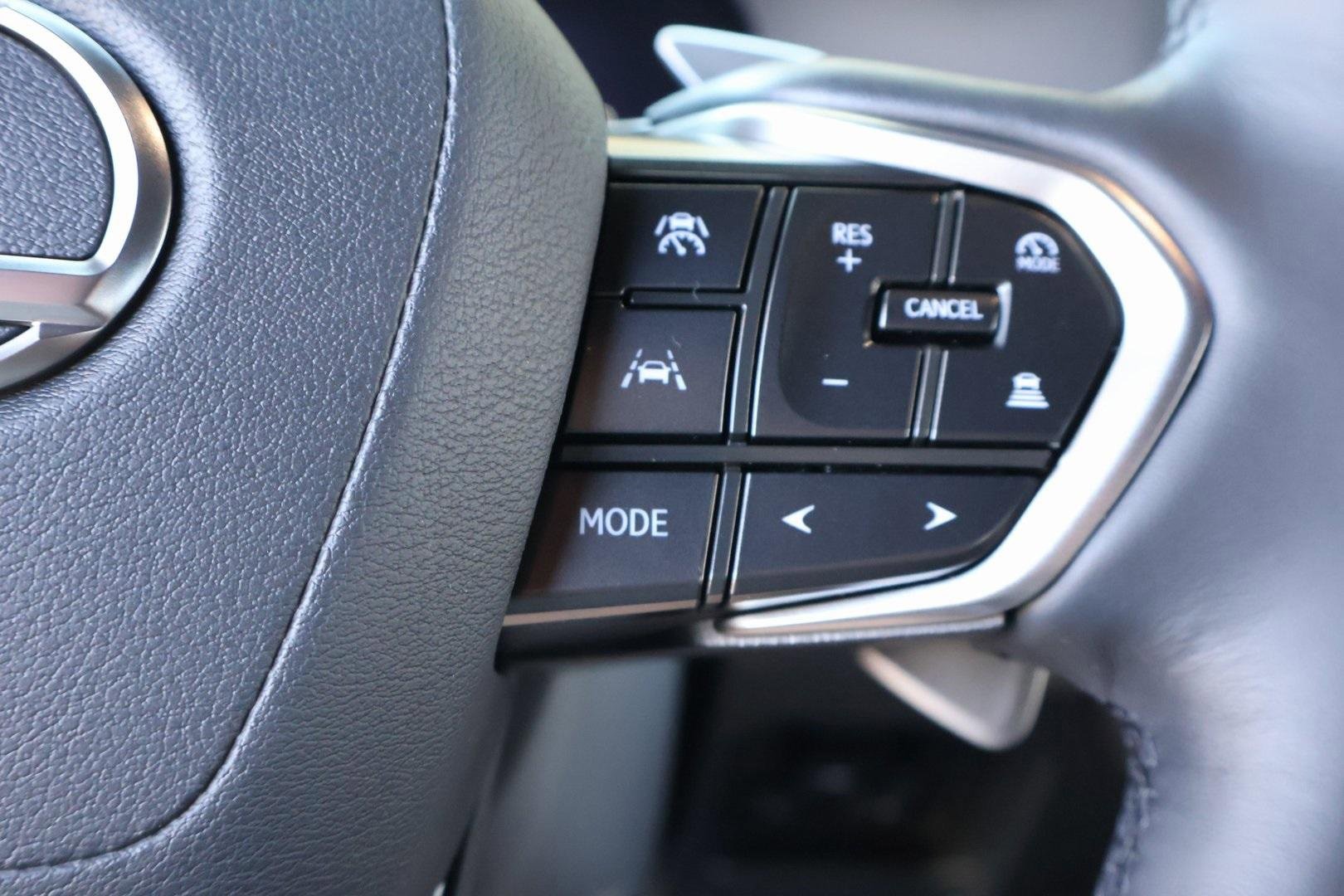 Used 2025 Lexus GX 550 image 24